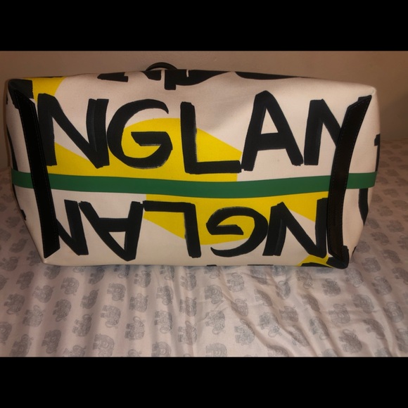 Authentic Burberry graffiti large tote bag - Picture 3 of 6